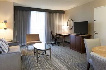 Doubletree By Hilton Hotel & Suites Houston By The Galleria