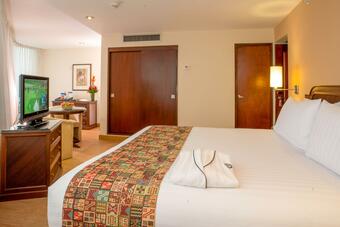 Hotel Estelar Miraflores