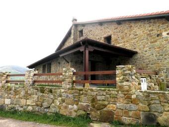 Agroturismo Casa Rural La Charruca
