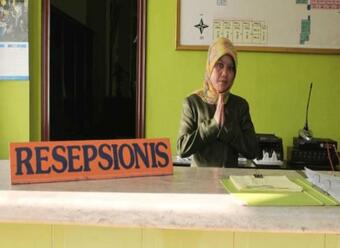 Hostal Hotel Antik 2
