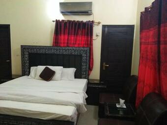 Hostal Sagar Inn Guest House