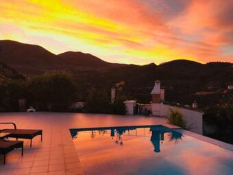 Villa Casa Sierra, A Stunning Spanish Rural Retreat