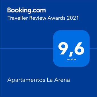 Apartamentos La Arena
