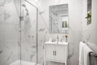 Lake Daylesford Apartment 2 Spa