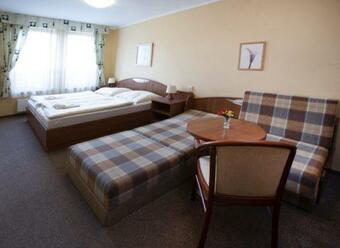 Hostal Renerovka 93