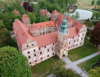 Motel Noclegi Niemodlin