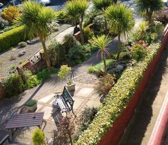 Hotel The Fairmile