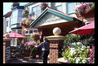 Dovedale Hotel And Restaurant