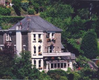 Hostal Woodlands Guesthouse