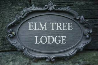Bed & Breakfast Elm Tree Lodge
