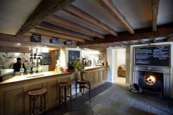 Posada Finch's Arms