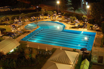 Hotel Aris Garden