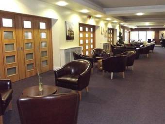 Hotel Calderfields Golf & Country Club