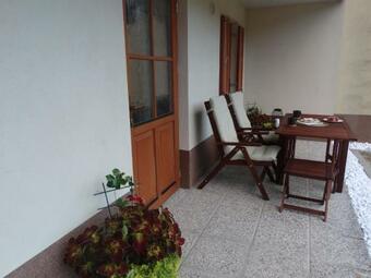 Apartma 64