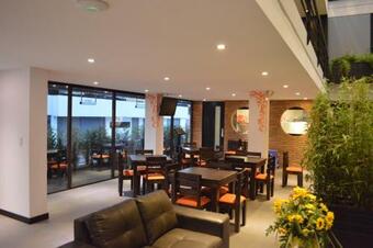 Hotel Hostal Delia Victoria