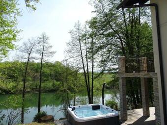 Kolpa Paradise