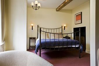 Royal Hotel