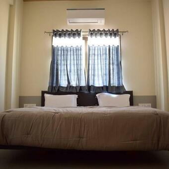 Hotel Keev