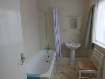 Hostal Avoncourt