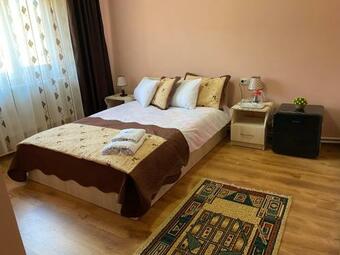 Hostal Vila Gramy