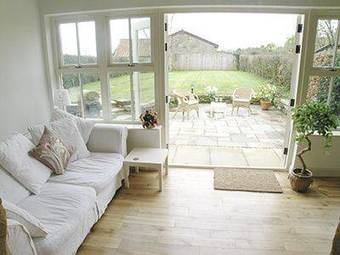 Bumble Cottage
