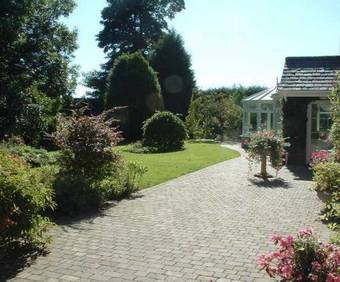 Hostal Bessiestown Country Guesthouse