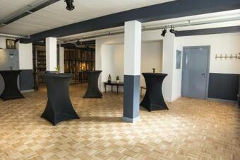 B&B Perron 22