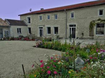 Bed & Breakfast La Ferme Pateli