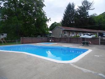 Tazewell Motel