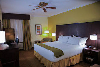 Holiday Inn Express Hotel & Suites Houston North Intercontinental