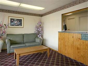 Super 8 Motel Moraine