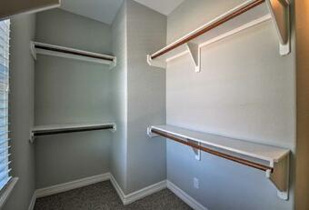 Updated Home 15 Mins To The Galleria And Uptown!