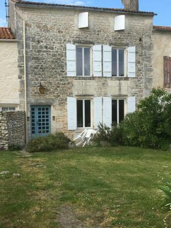 Les Lavandes