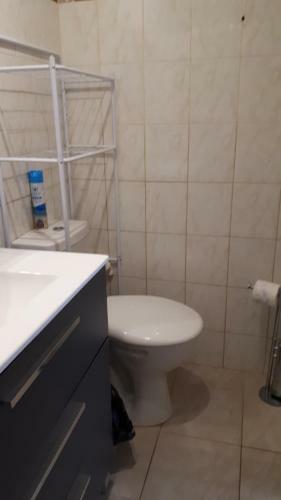 Apartamento Studio Agr�able Et Tr�s Lumineux (salles D'aude)
