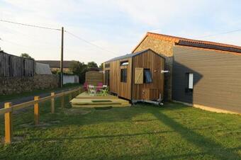 Tiny House � 30 Min Du Puy Du Fou Jusqu'� 6 Personnes