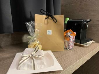 Hostal Nac Suites