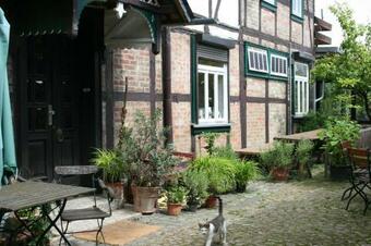 Apartments Caf� Brennnessel