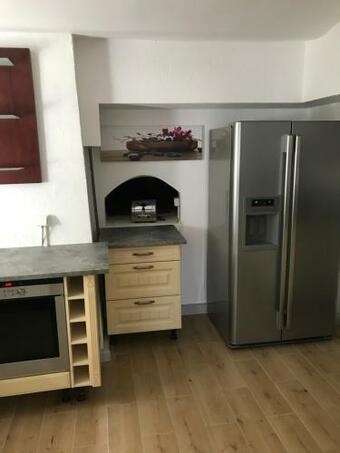 Hostal Bahnweg 9