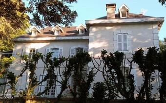 Bed & Breakfast Logis V�l�s
