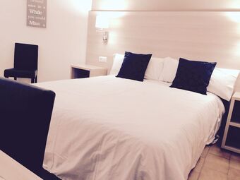 Hotel Carbonell
