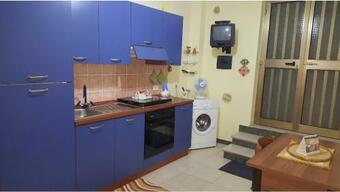 Apartamento Casa Sibarys 2mt Dalla Stazione Piano Terra