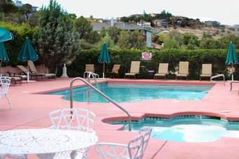 Forest Villas Hotel