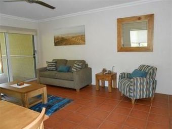 Villa Edge On Beaches