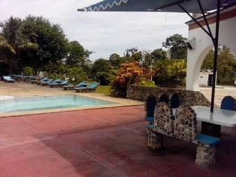 Hotel Casa Blanca
