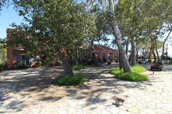 Apartamento Erikousa Villas