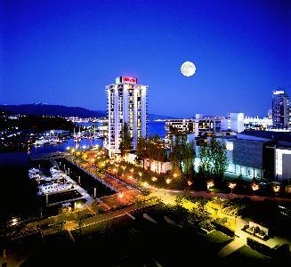 Hotel Westin Bayshore - Harbourview  (main Building)