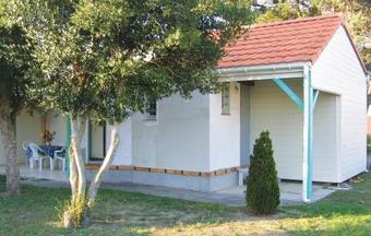 Holiday Home De La Pointe S.gildas