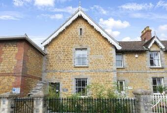 Round House Cottage
