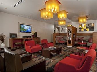 Six South St. Hotel