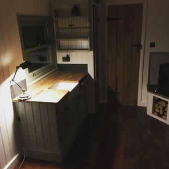 Bluebell Shepherds Hut
